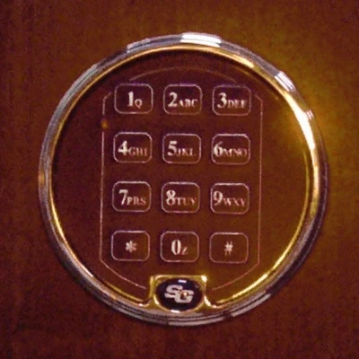 Оружейный сейф Stark 7031TD